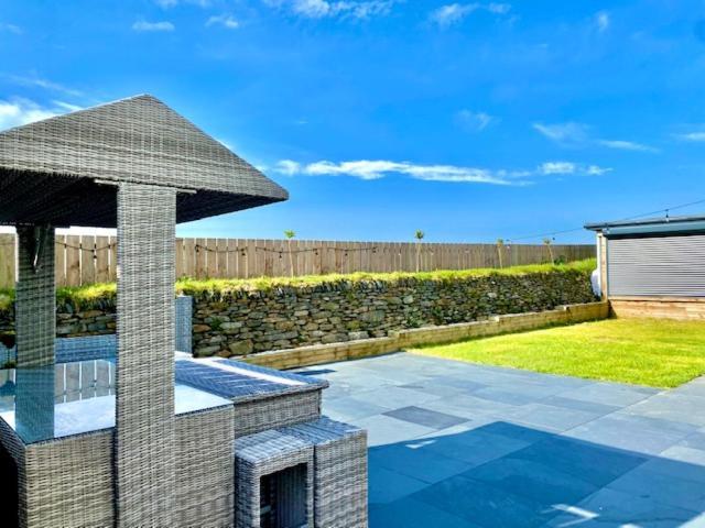 Shackled-Am-Not Villa Camelford Exterior photo